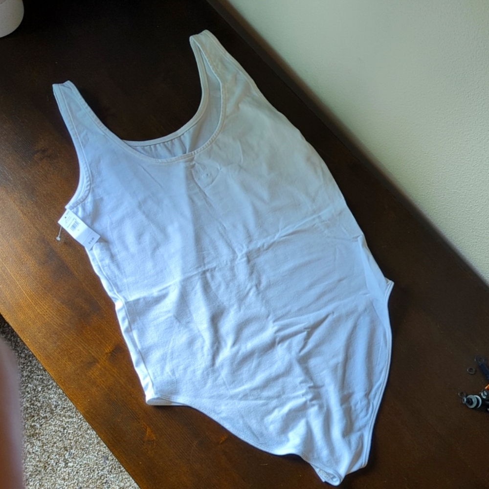 2/$14 Gap White/Black Bodysuit